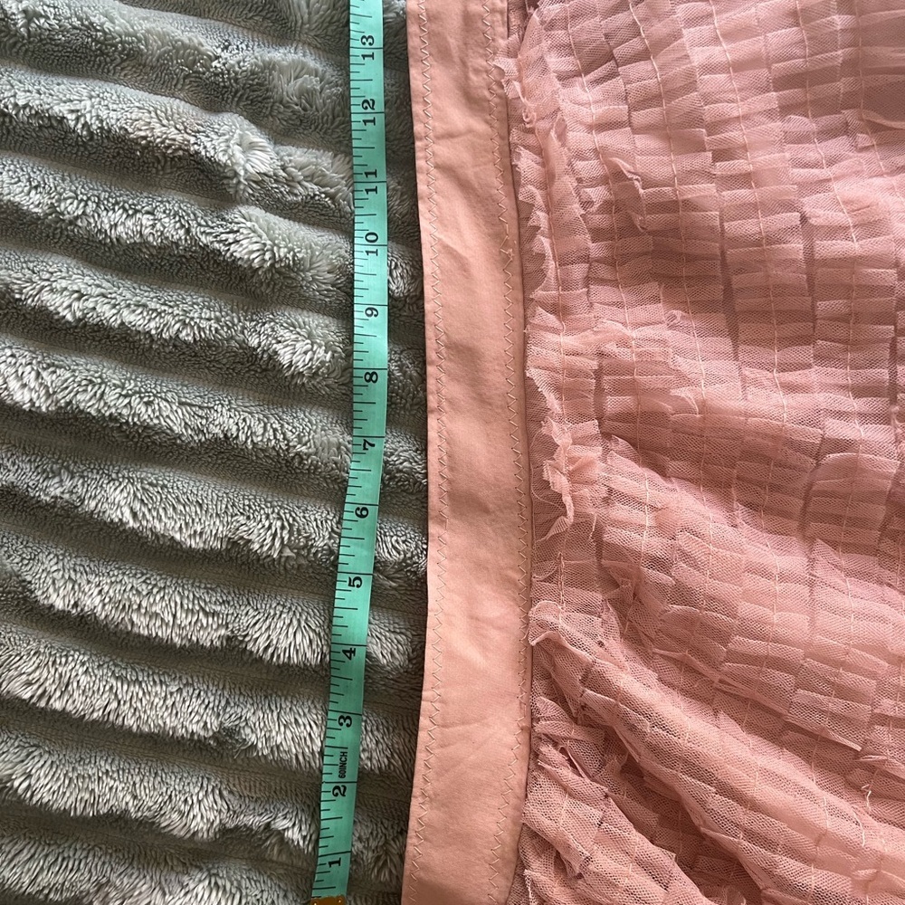 Elegant Pink Beige Layered Skirt SZ M - Picture 3 of 9